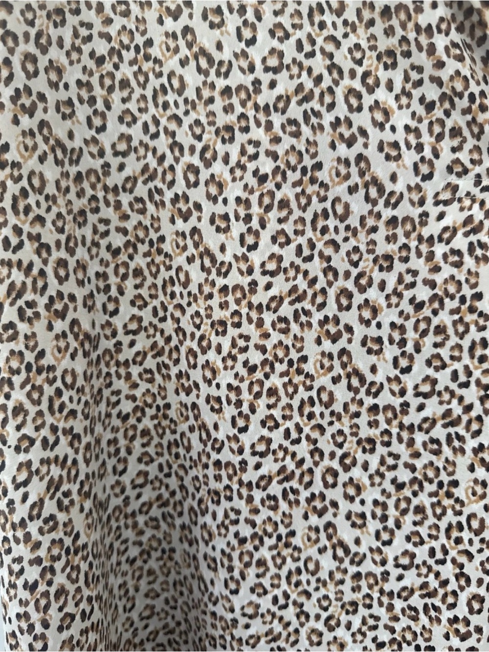 Leopard Print Short Sleeve V-Neck XL - Picture 3 of 5